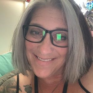 Meet your Posher, Joyce